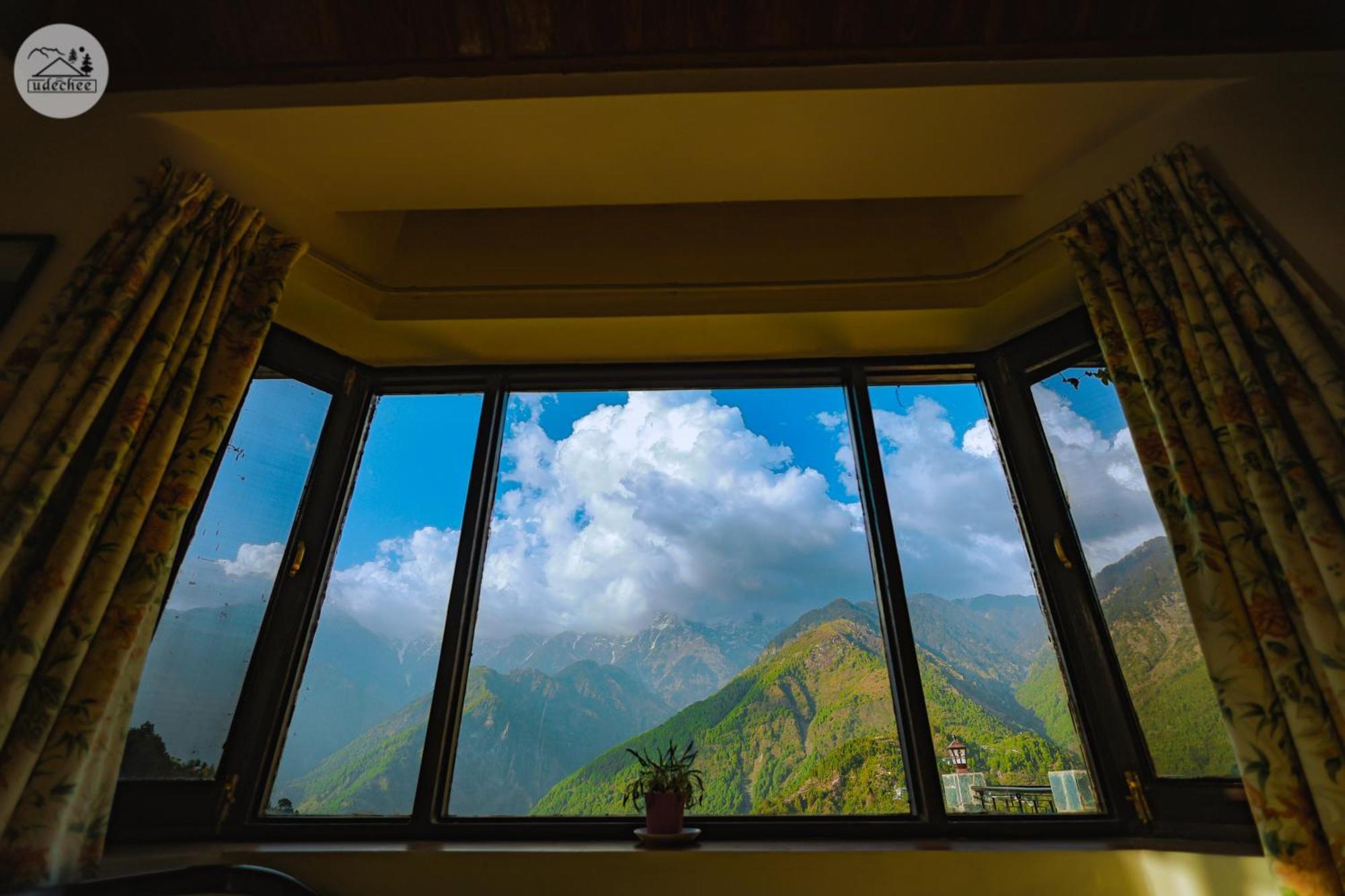 Hotel Udechee Huts, Mcleod Ganj Exterior photo