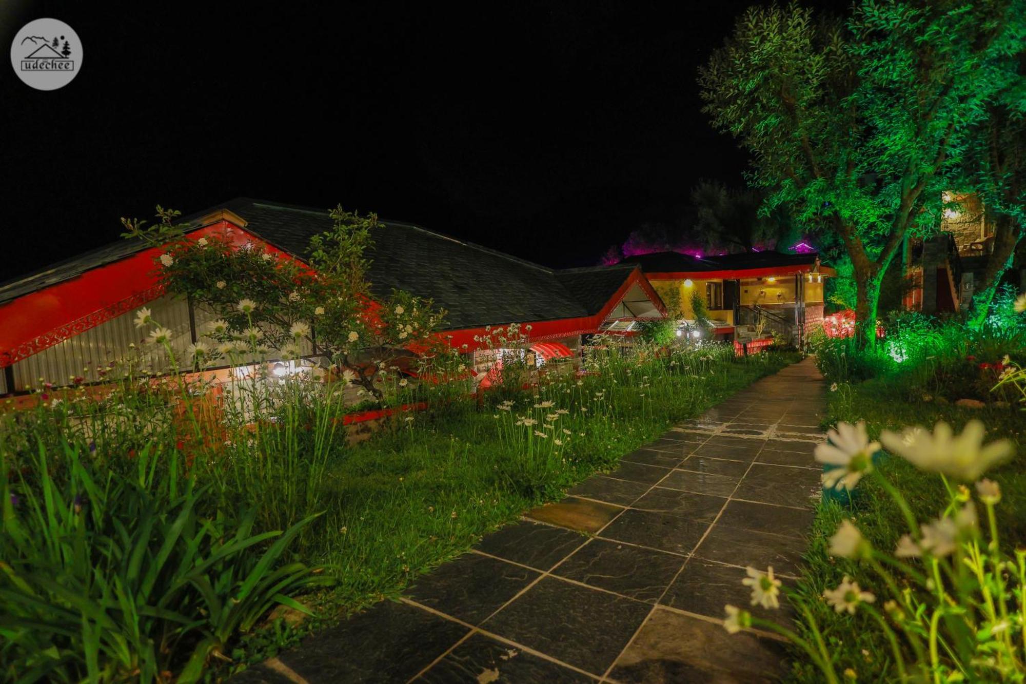 Hotel Udechee Huts, Mcleod Ganj Exterior photo