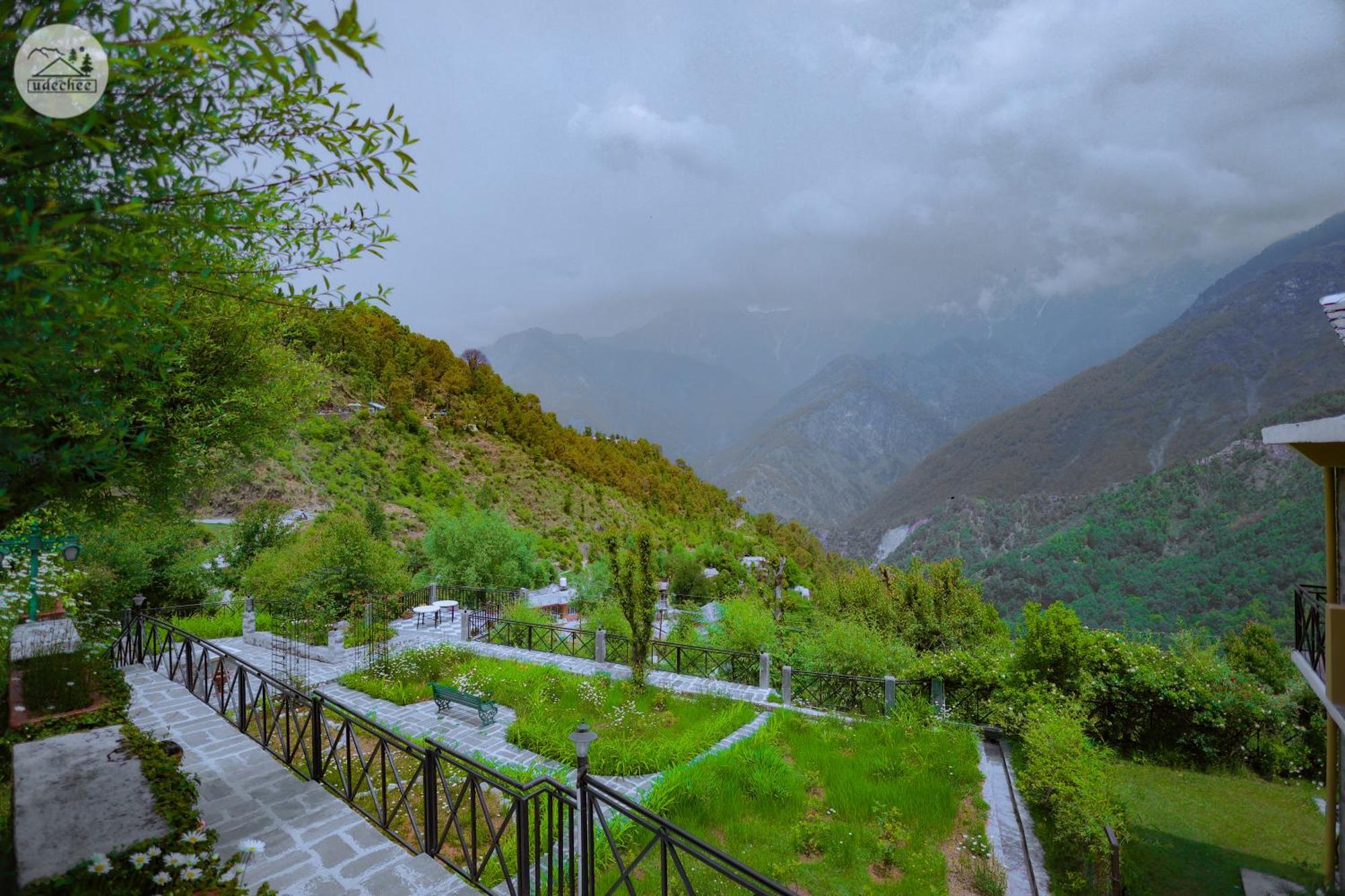 Hotel Udechee Huts, Mcleod Ganj Exterior photo