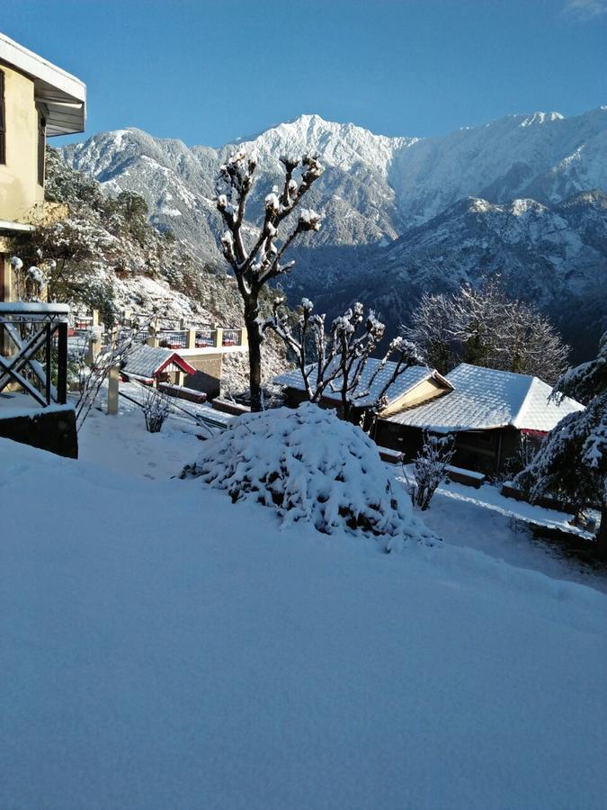 Hotel Udechee Huts, Mcleod Ganj Exterior photo